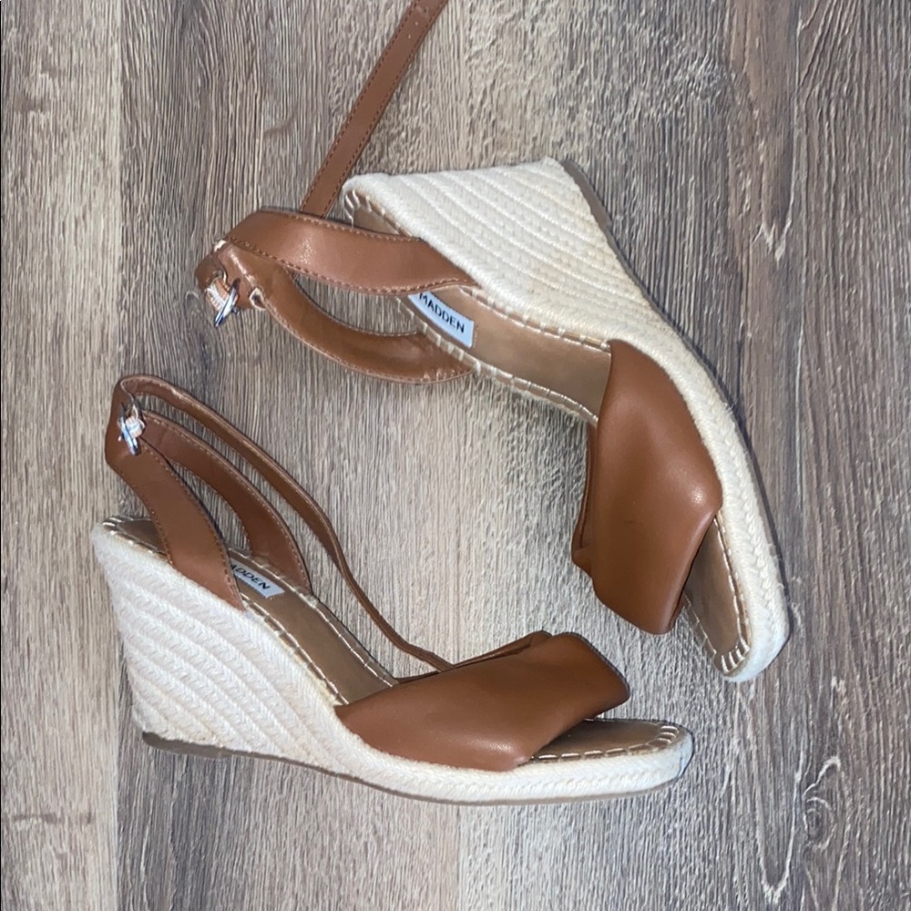 Steve Madden Brown Wedge Sandals size 8.5
